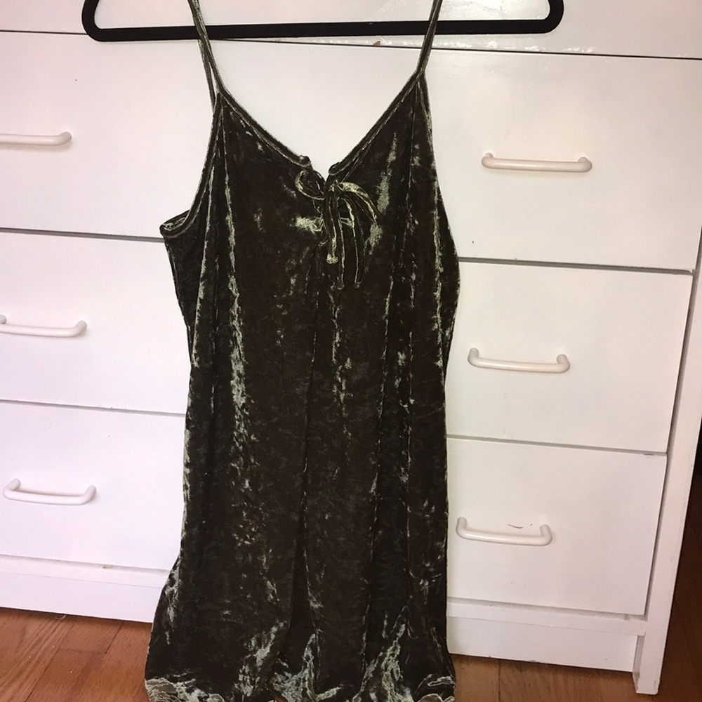 Forever 21 velvet dress